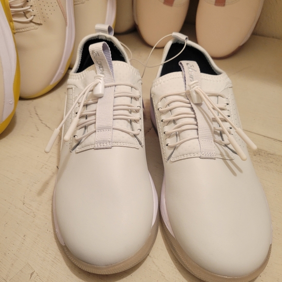 Clove Classic Core Women's Brilliant White Nursing Shoes, Various Size - Picture 7 of 7